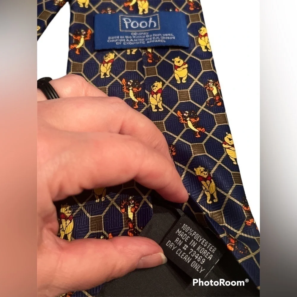 Disney's Winnie‎ The Pooh & Tigger Neck Tie